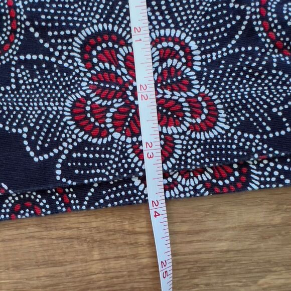 Talbots Woman Pencil Skirt Size 24W Navy Blue/Red/White Floral Print - Picture 5 of 12